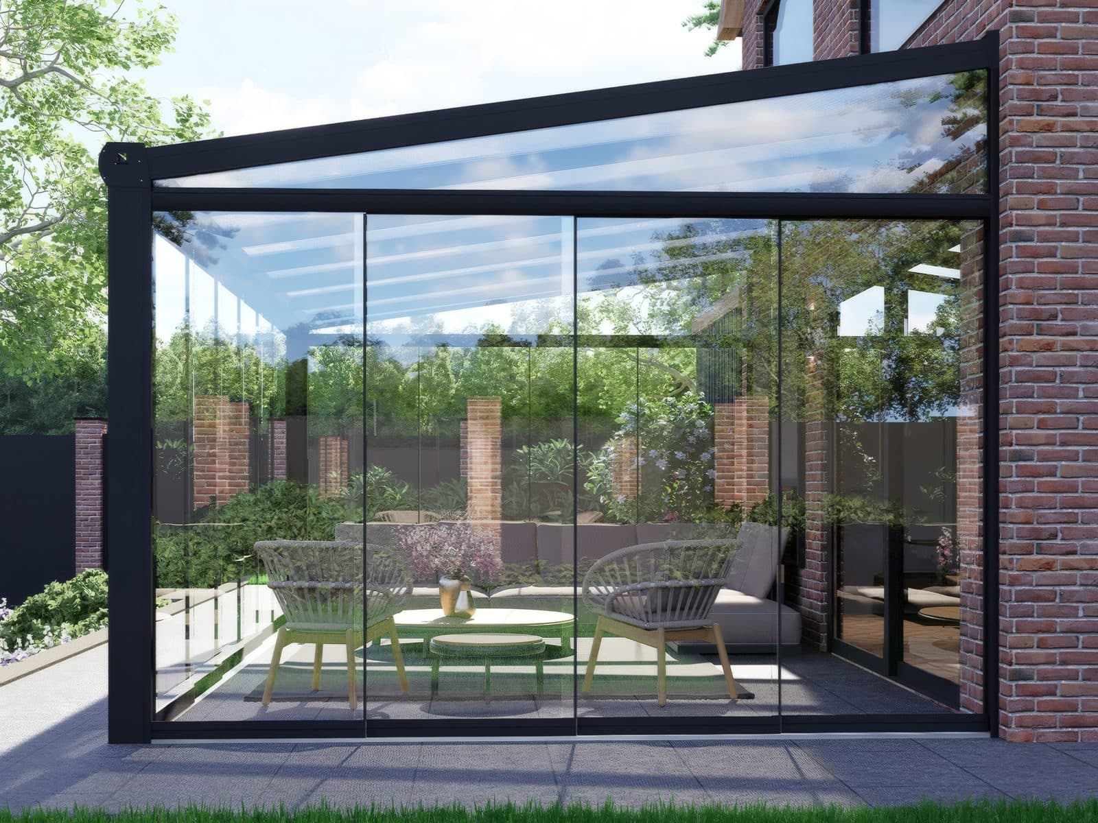 Rahmenlose Glasschiebewand an der Seite eines MB Solid in Anthrazit