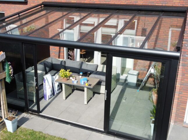 Glazen tuinkamer